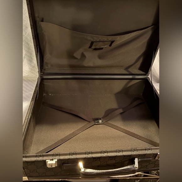 Gucci Monogram Briefcase - Picture 7 of 14